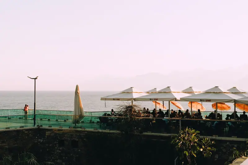 Terraza al atardecer